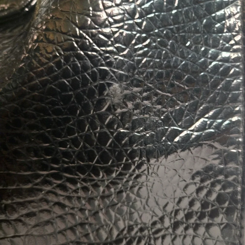 St. John Black Croc Embossed Patent Leather Tote Bag Gold Turn Lock Shoulder Bag